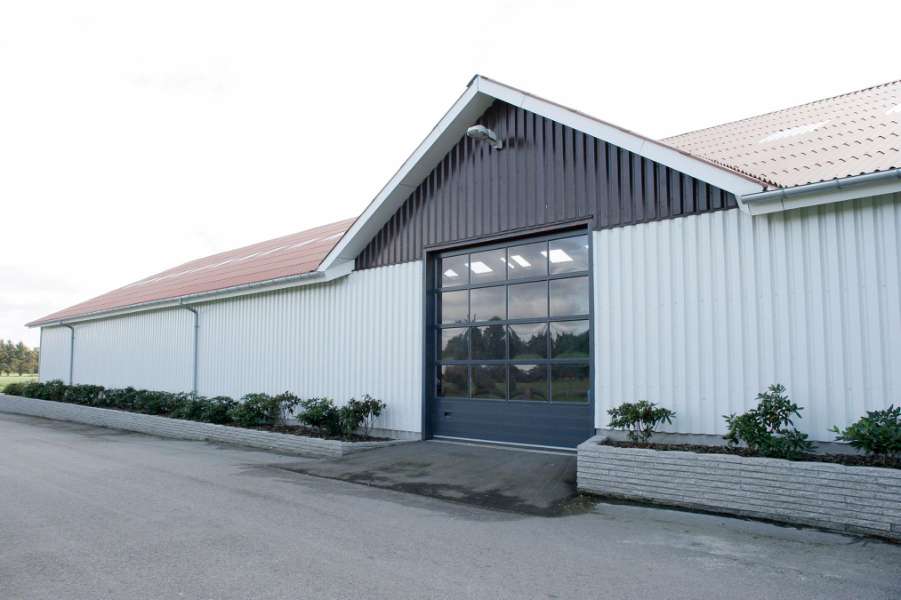 Dreischiffiges landwirtschaftliches Gebäude, Engesgaardsvej 81, 9490 Pandrup  